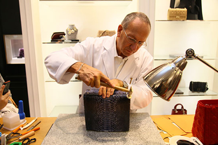 箱包制作四大臺面工藝