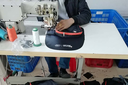 紐英倫生物技術定制企業禮品輕便折疊背包