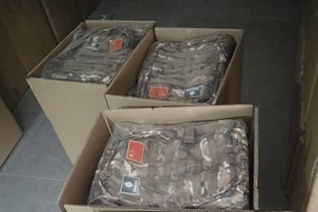 影馳科技定制展會贈品迷彩電腦背