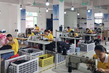 筆記本電腦包多少數(shù)量可以找廠家定制