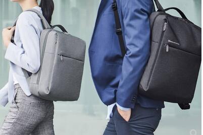 年終答謝送客戶什么禮物好?愛自由箱包有推薦
