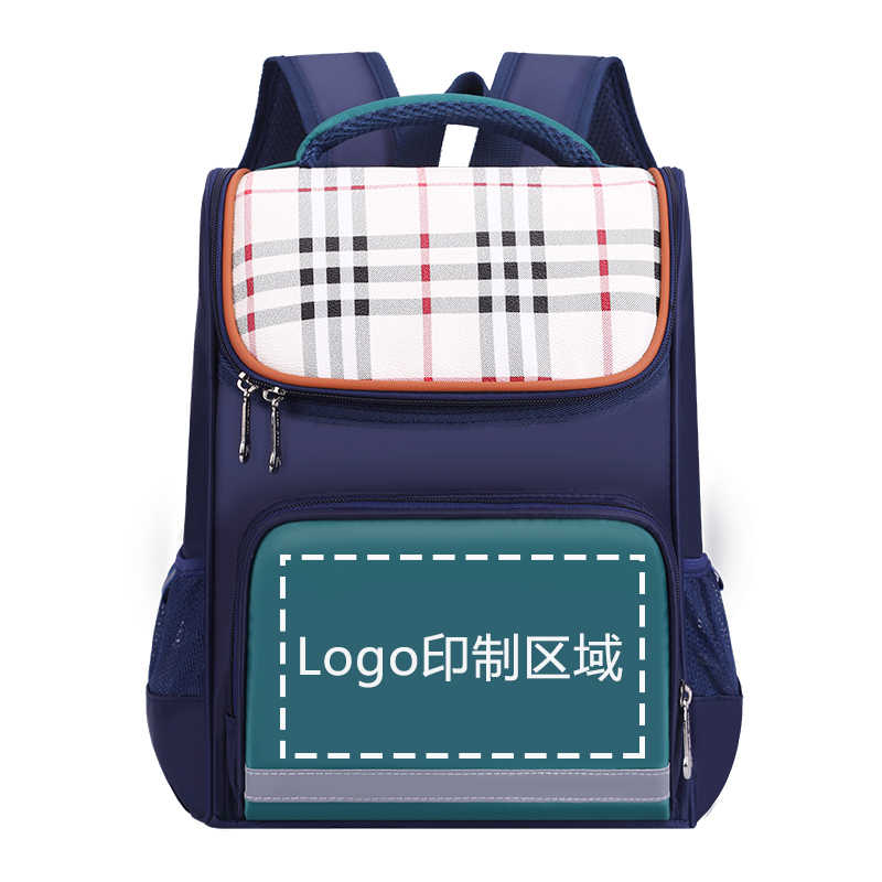 幼兒園書包定制，若是定制數(shù)量不多無法滿足書包工廠起訂量要求的話，就可選擇現(xiàn)貨款書包進行定制。